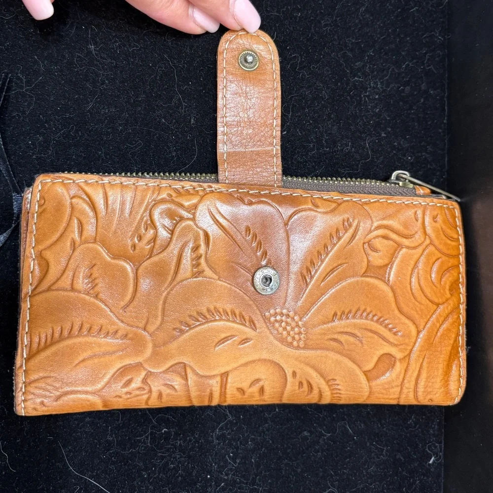 Patricia Nash Tan Embossed Wallet
